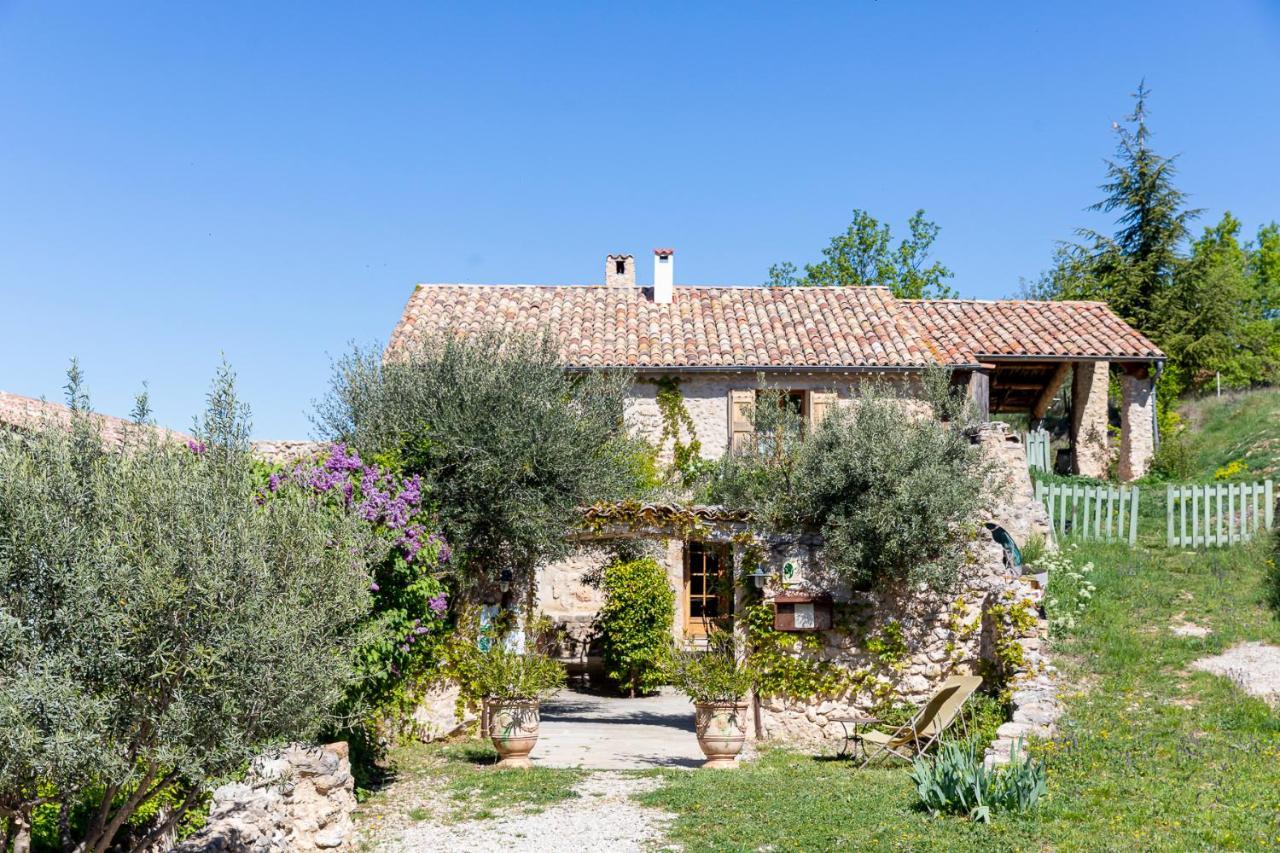 La Ferme Du Petit Segries Bed And Breakfast มูสติเยร์-แซ็งต์-มารี ภายนอก รูปภาพ