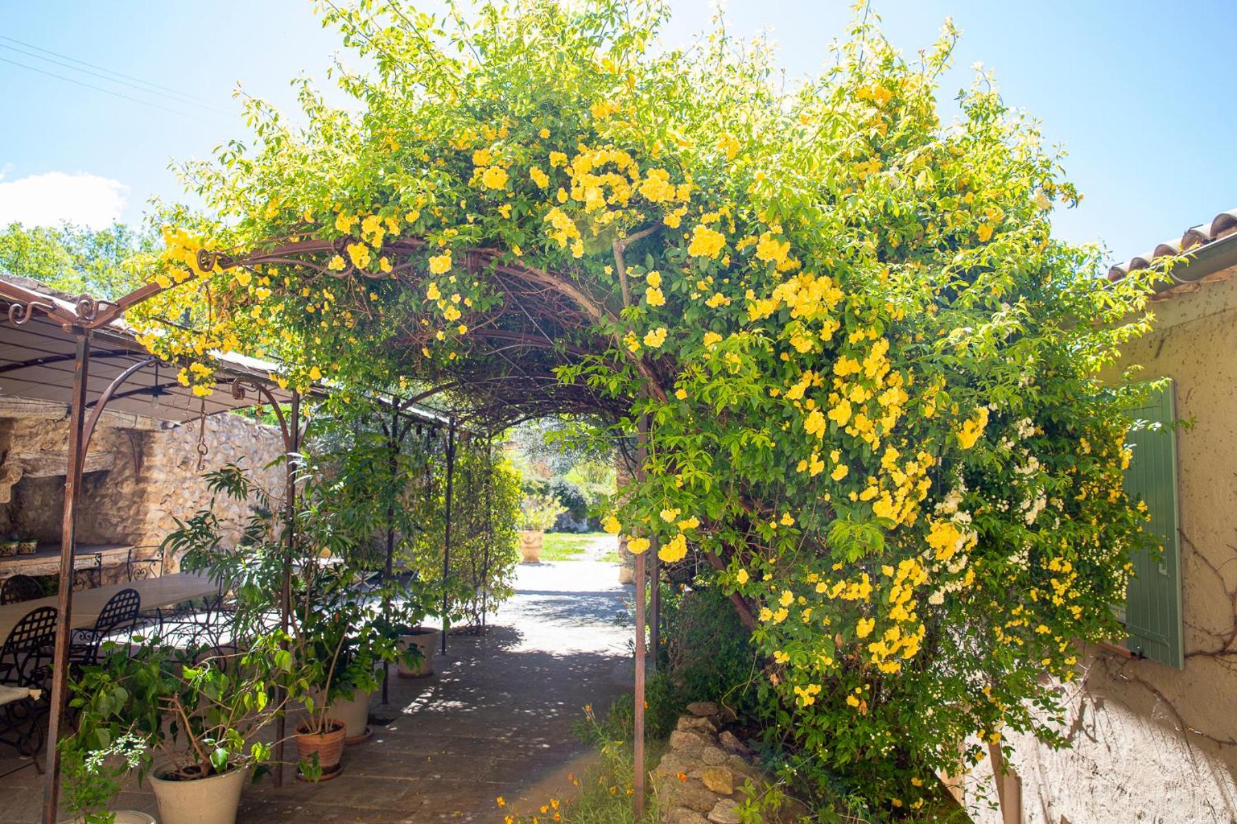 La Ferme Du Petit Segries Bed And Breakfast มูสติเยร์-แซ็งต์-มารี ภายนอก รูปภาพ
