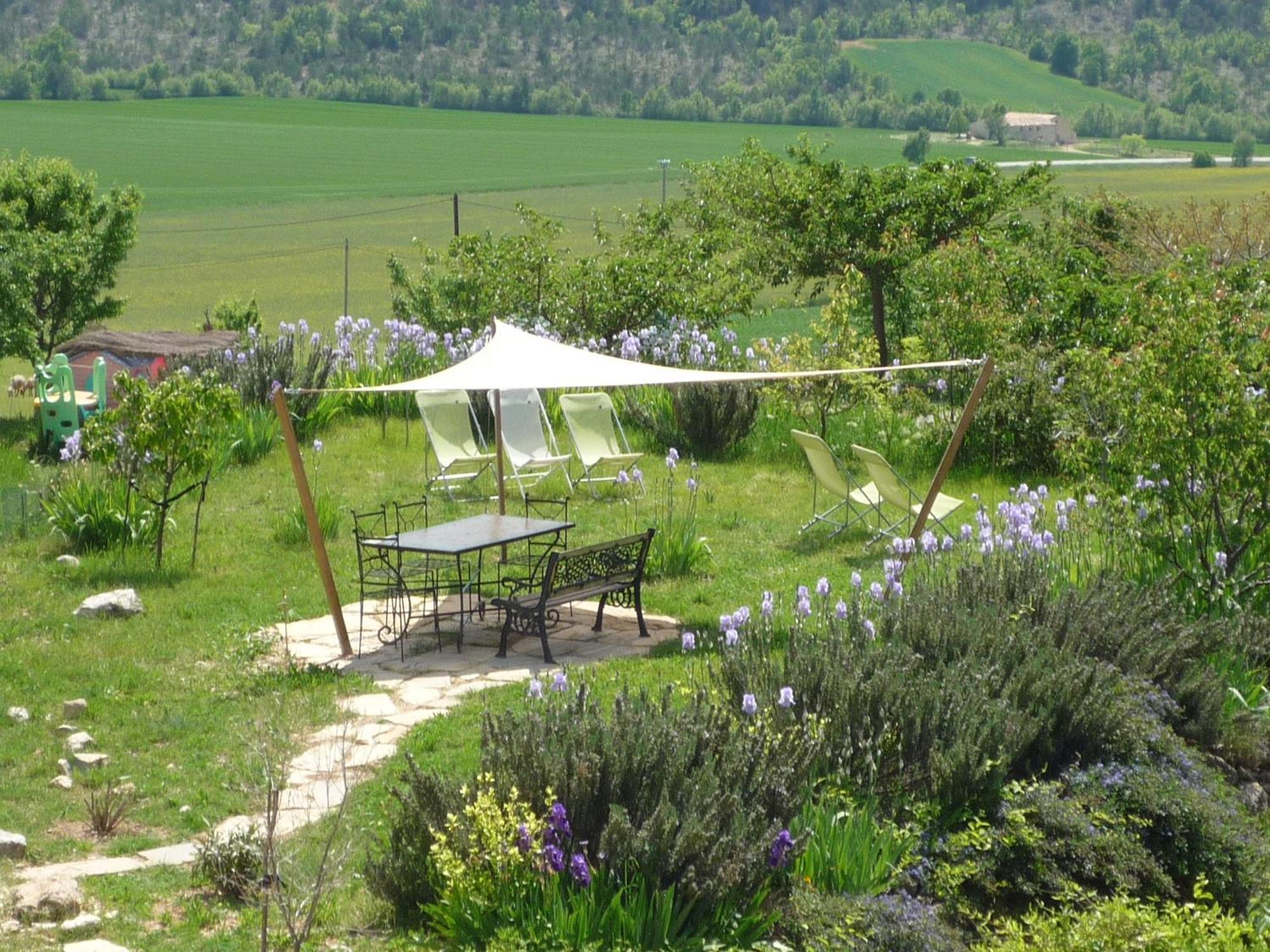 La Ferme Du Petit Segries Bed And Breakfast มูสติเยร์-แซ็งต์-มารี ภายนอก รูปภาพ