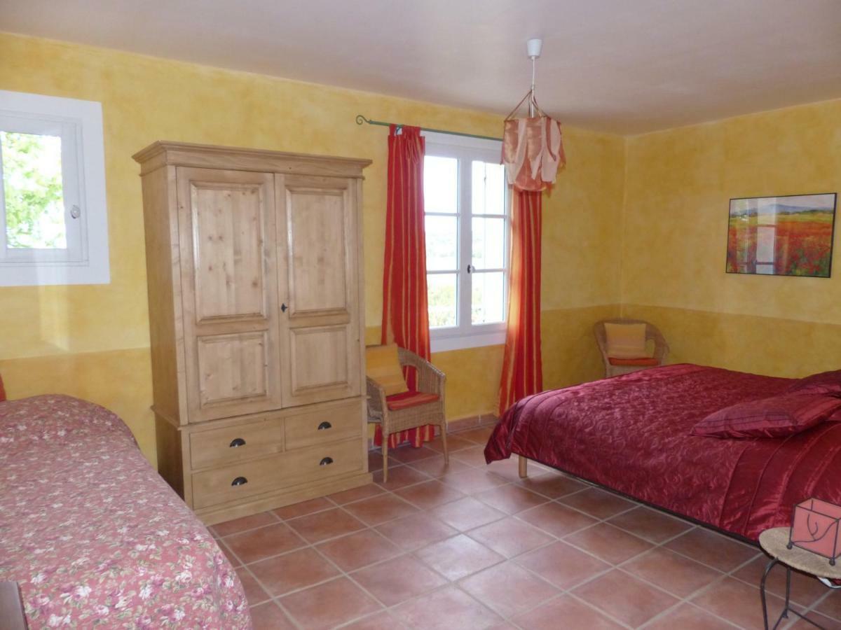 La Ferme Du Petit Segries Bed And Breakfast มูสติเยร์-แซ็งต์-มารี ภายนอก รูปภาพ